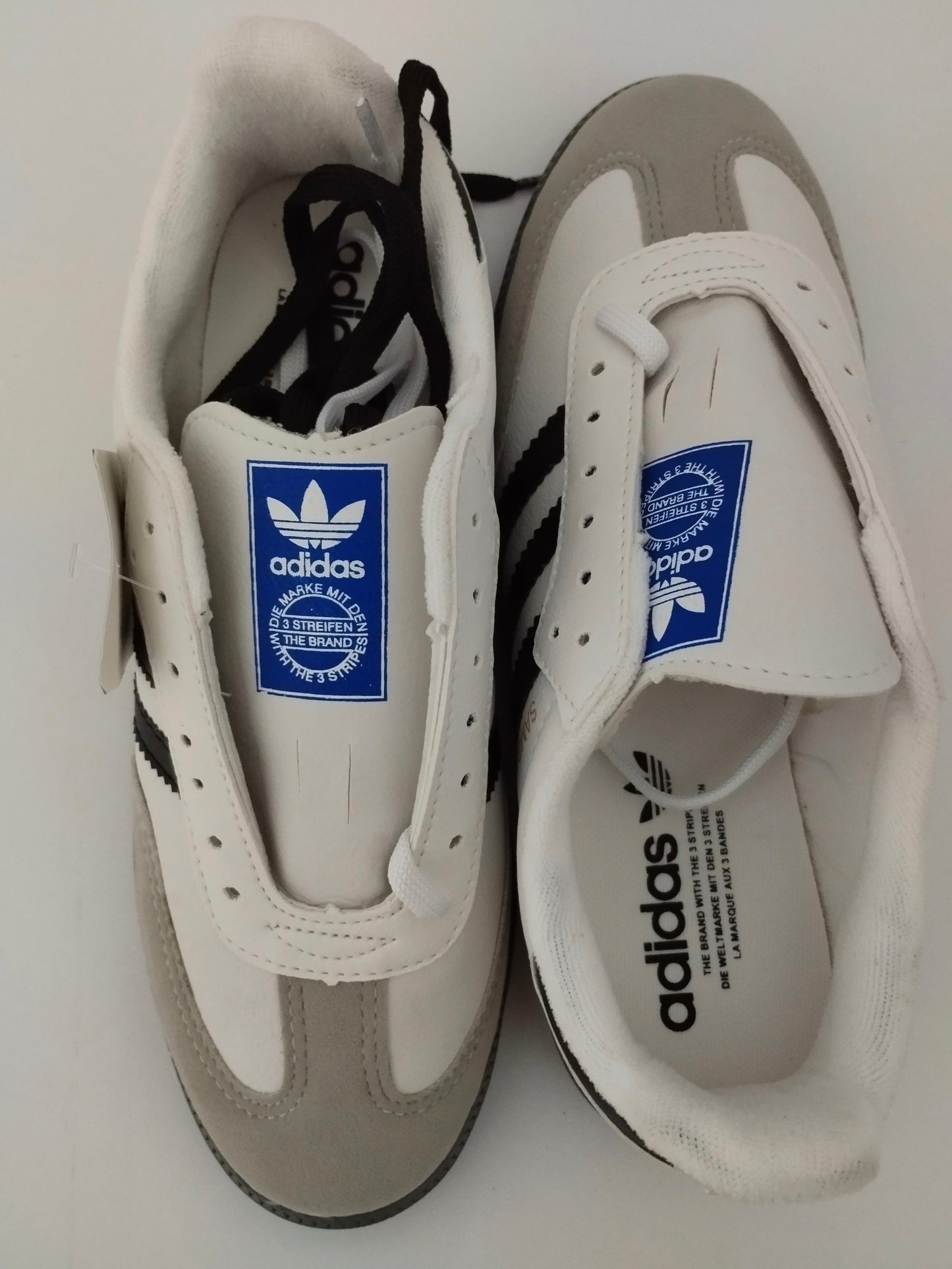 Tênis adidas samba