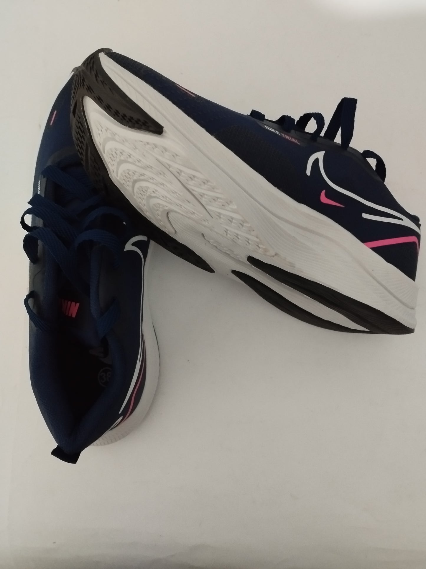 TÊnis Feminino Nike Trial