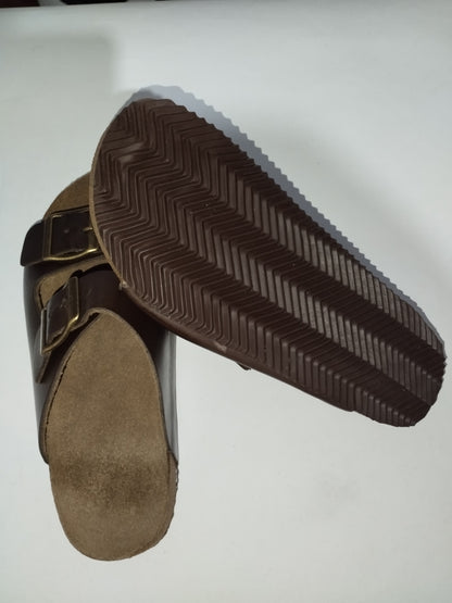 sandália Papete de couro