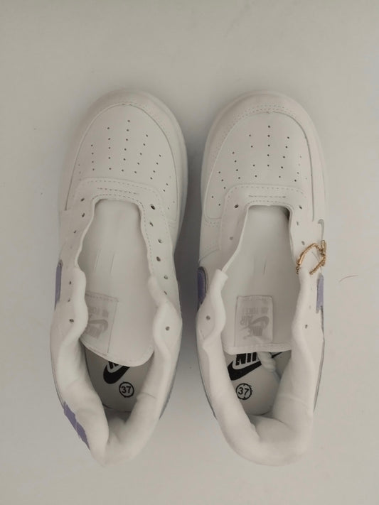 Tênis NIKE