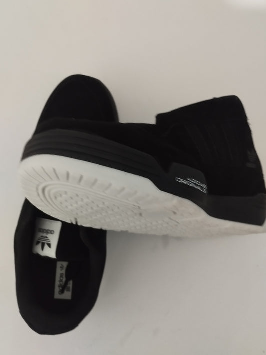 Tênis ADIDAS