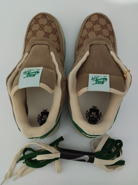 Tênis Nike Air Force