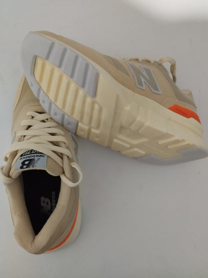 Tênis Nike New Balance