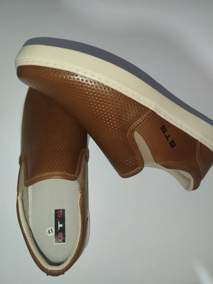 Sapatênis Masculino de Couro Legítimo – Conforto e Estilo