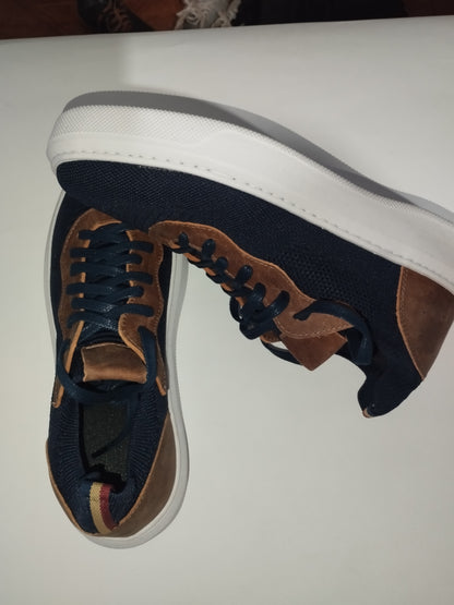 Sapatênis Casual de Couro Macio – Leve e Resistente