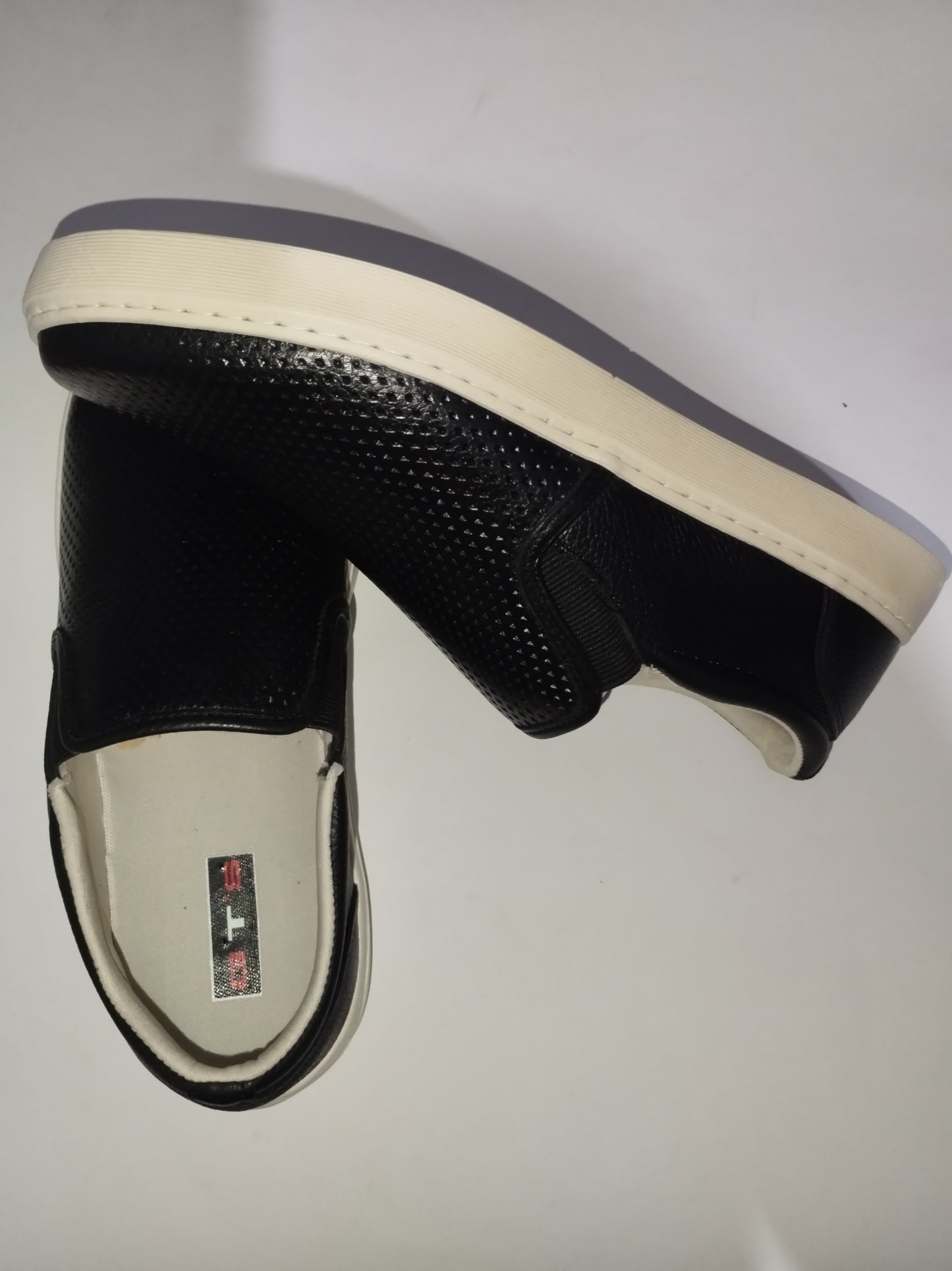 Sapatenis masculino de couro