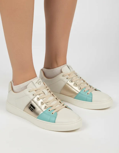 Sapatenis Feminino de couro casual