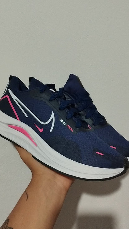 TÊnis Feminino Nike Trial